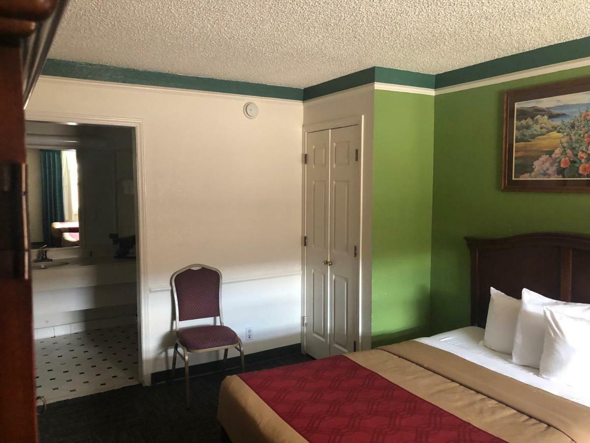Americas Best Value Inn Denver Eksteriør bilde